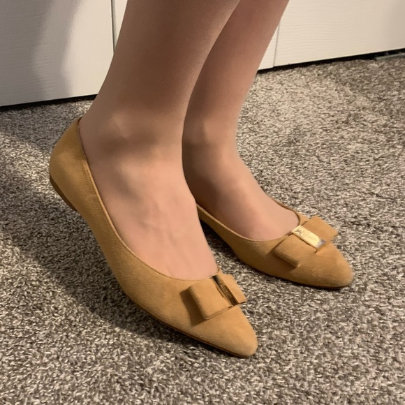 Used Kate Spade Norah Suede Pointy Flats Tan Size 10 - Picture 9 of 9